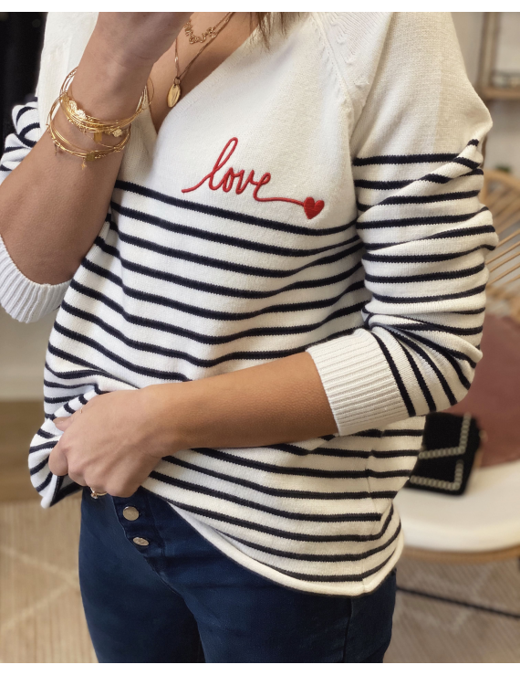 Pull marinière "love" rouge brodé col V Pull marinière "love" rouge brodé col V